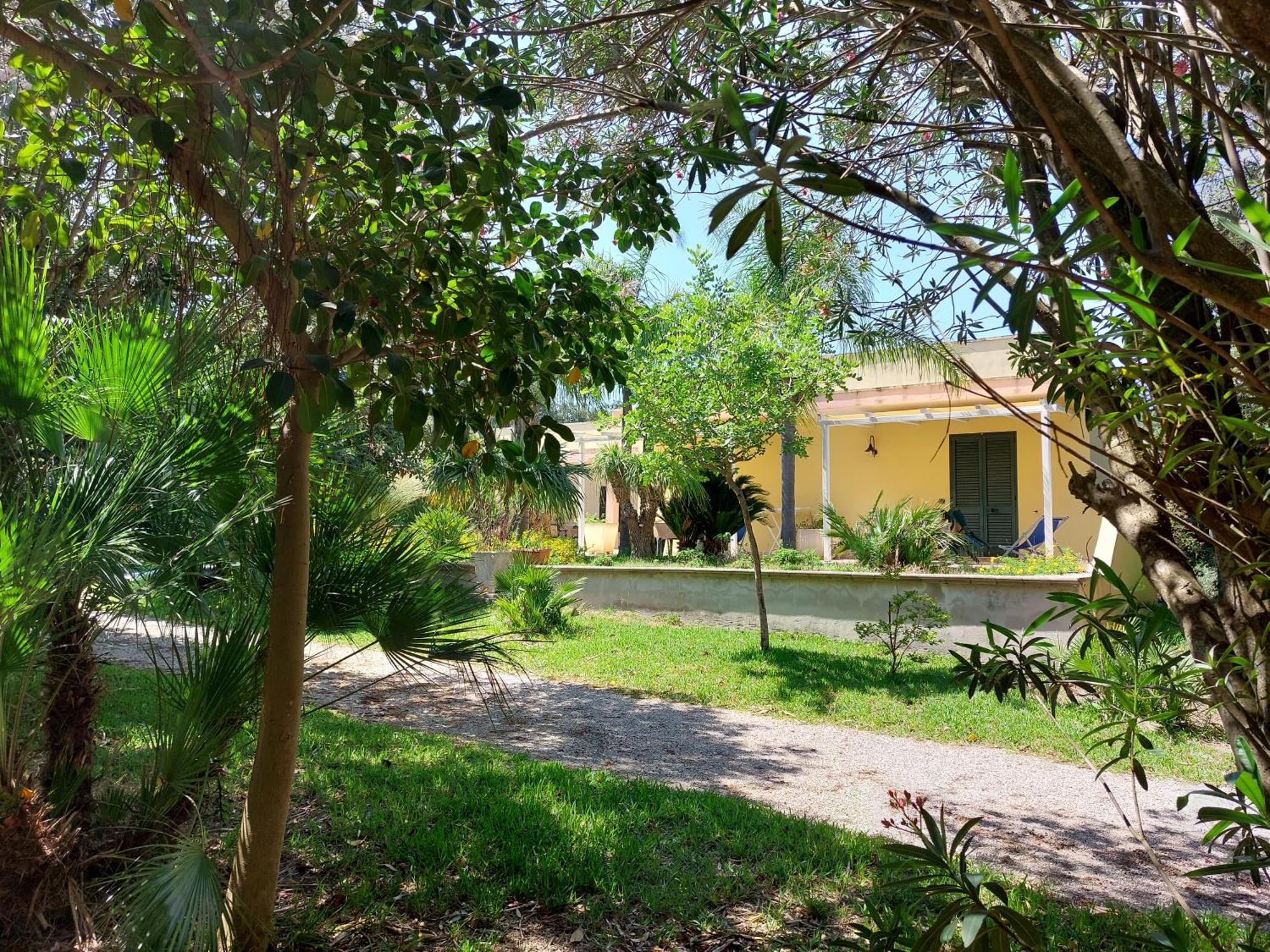 Masseria Lama Torre dell'Orso Ngoại thất bức ảnh